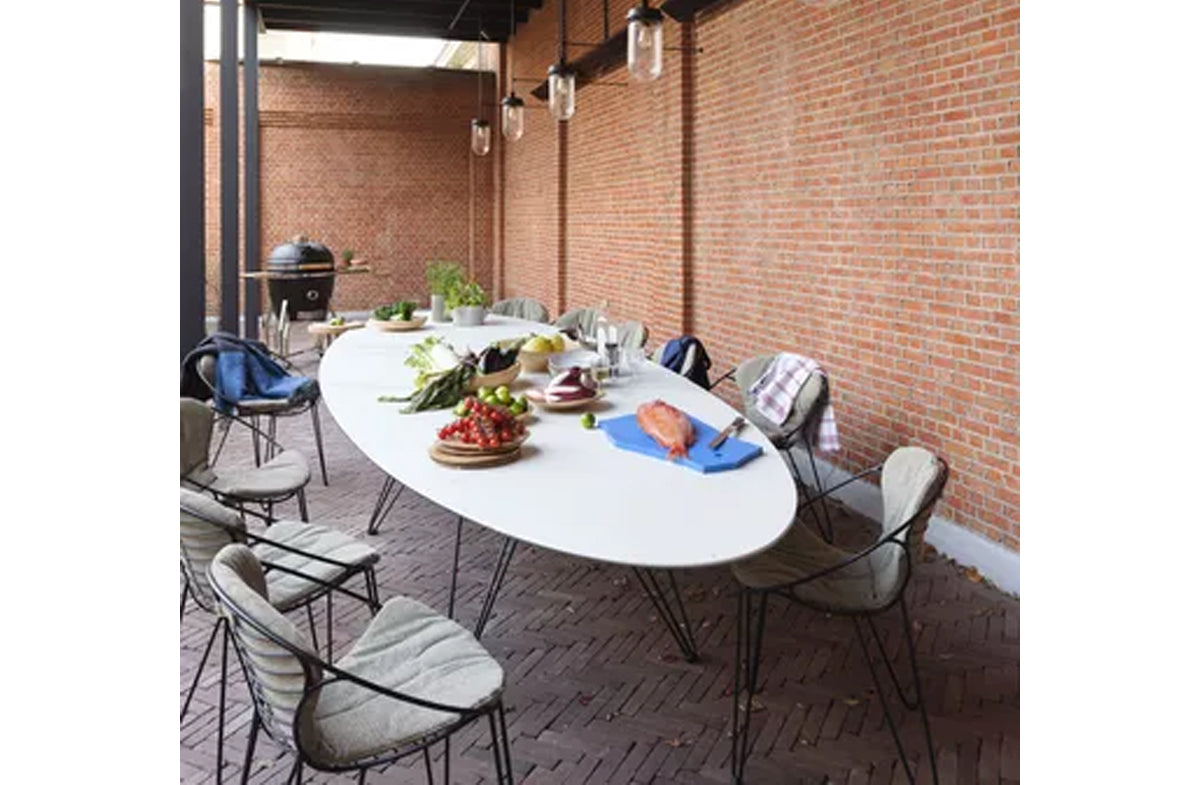 Outdoor / Indoor Dining Table 18305