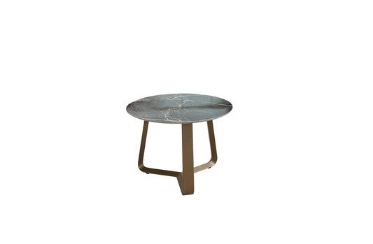 Indoor / Outdoor Table Collection 18317