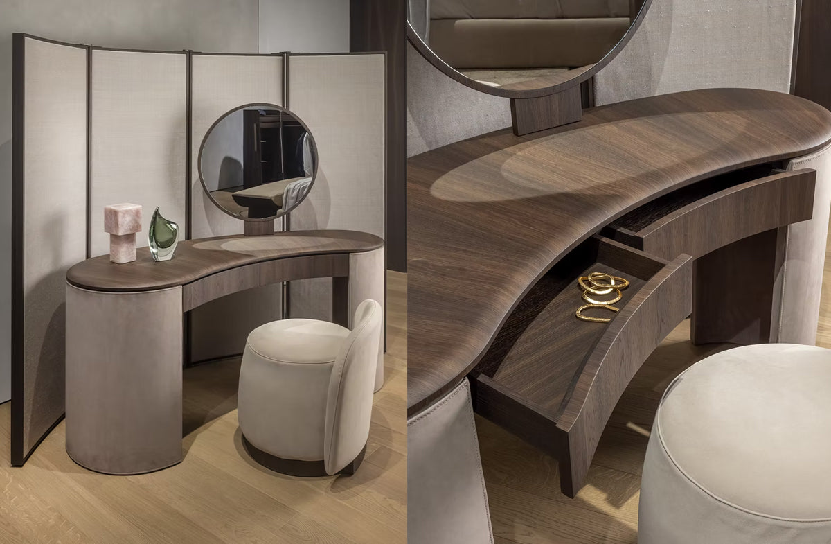 Desk/Vanity 19511