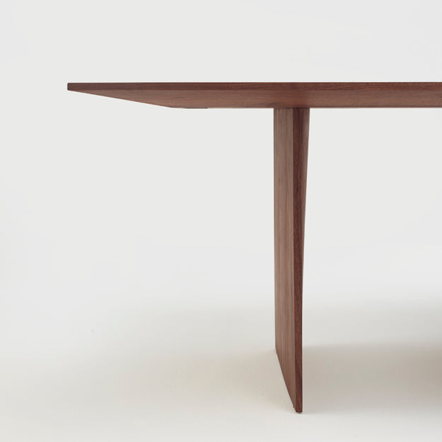 Dining Table 05938