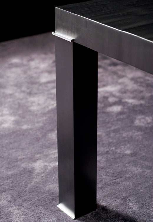 Dining Table  00261