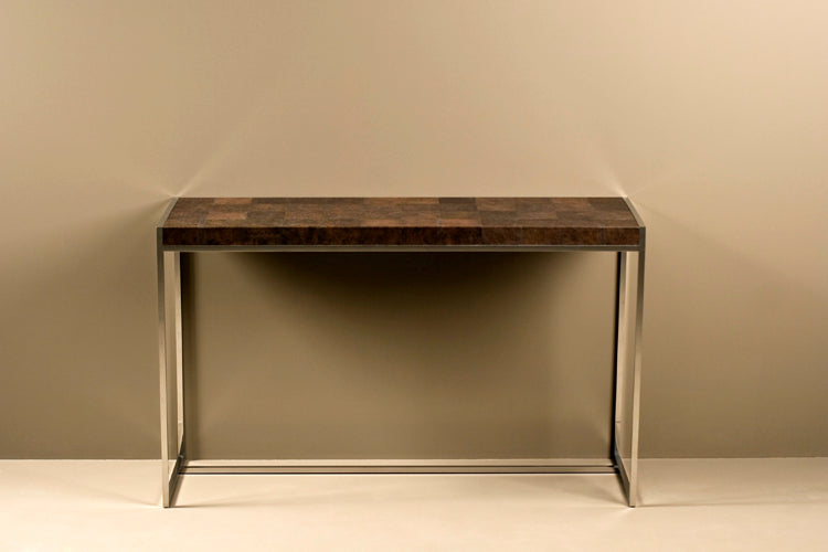 Console 04005
