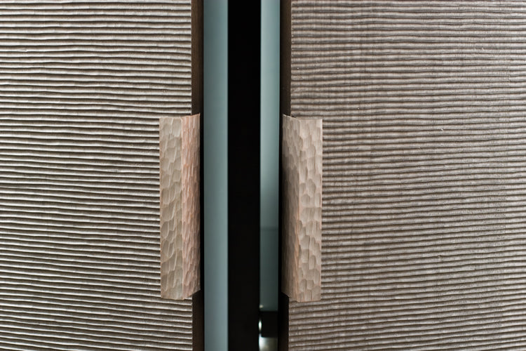 Cupboard 04014