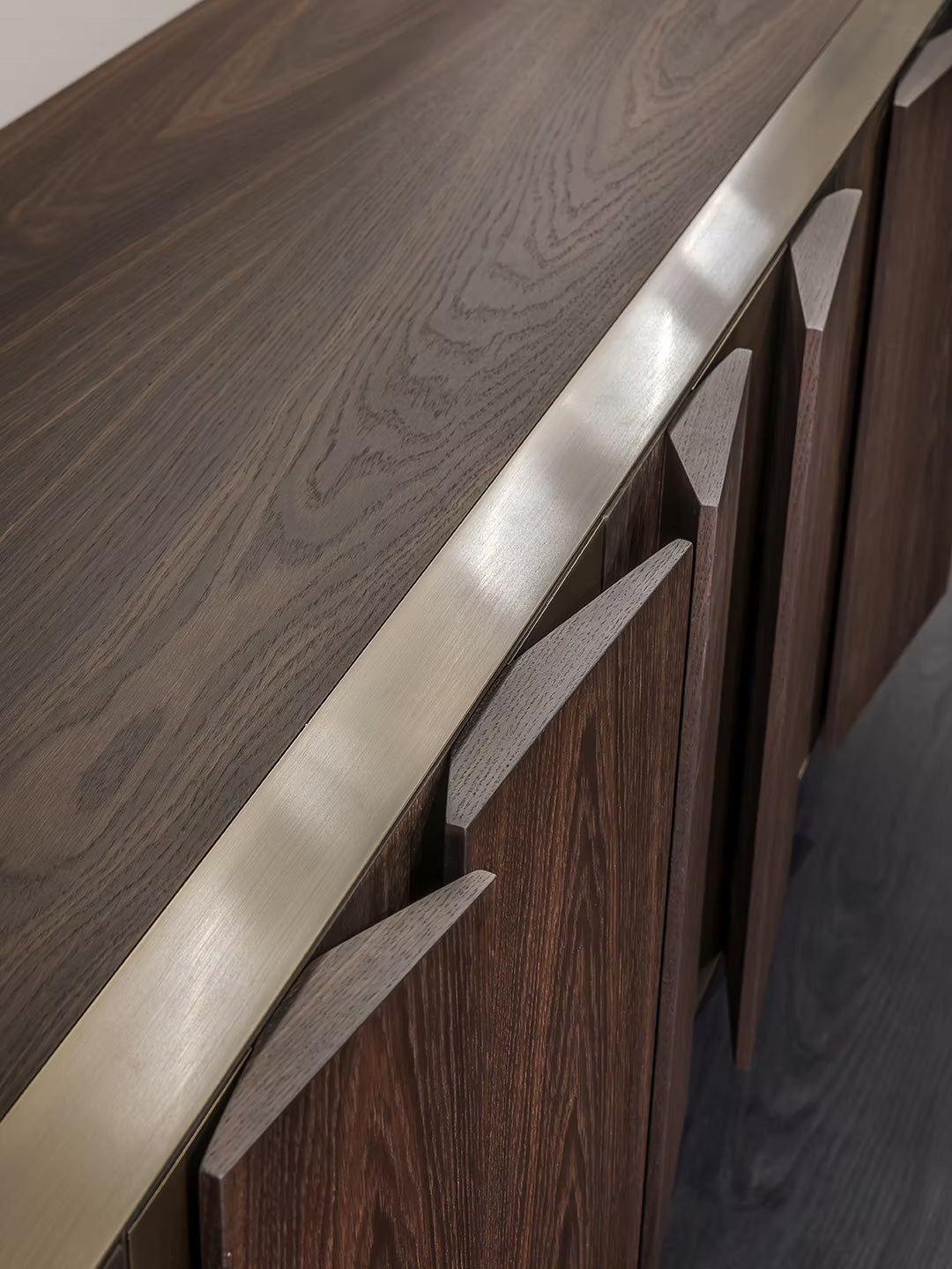 Sideboard 04979
