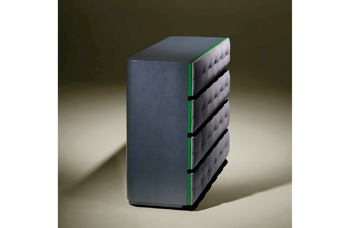 Dresser 01772