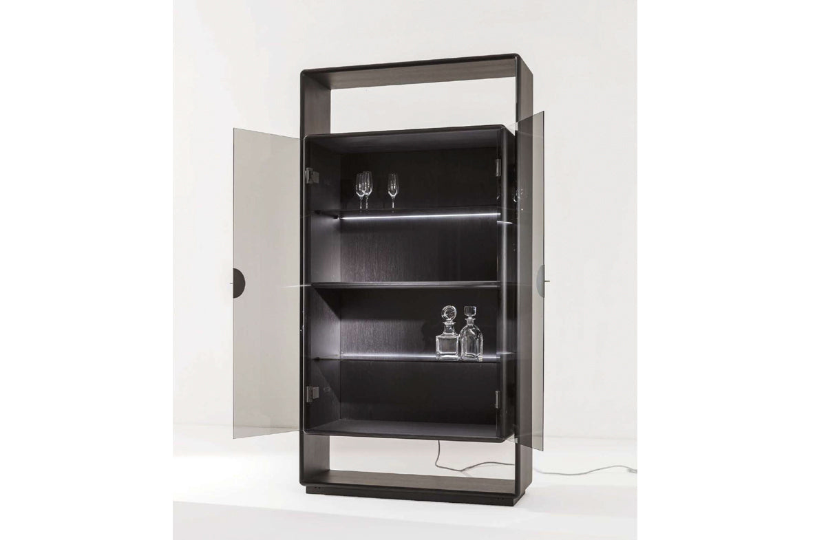 Cabinet 02005