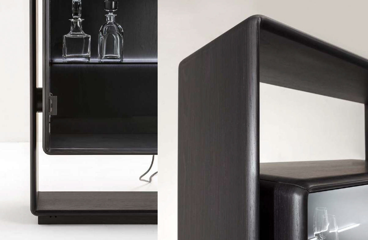 Cabinet 02005