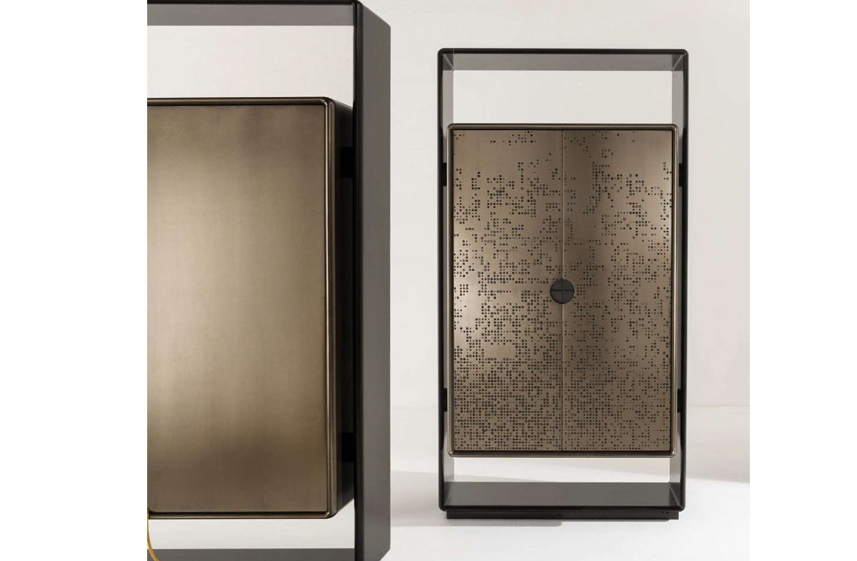Cabinet 02005