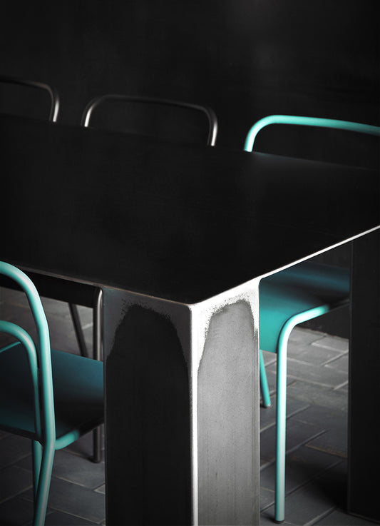 Dining Table 02025