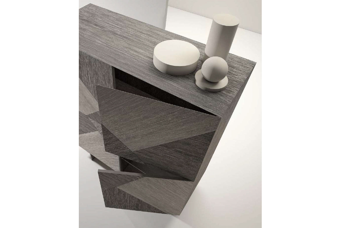 Cabinet 02043