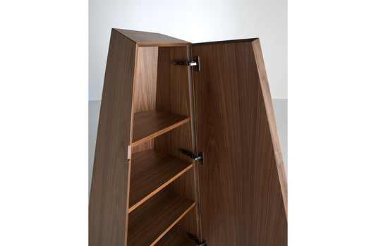 Cabinet 02067
