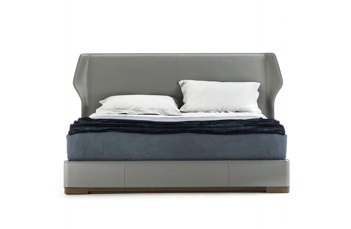 Bed 02304