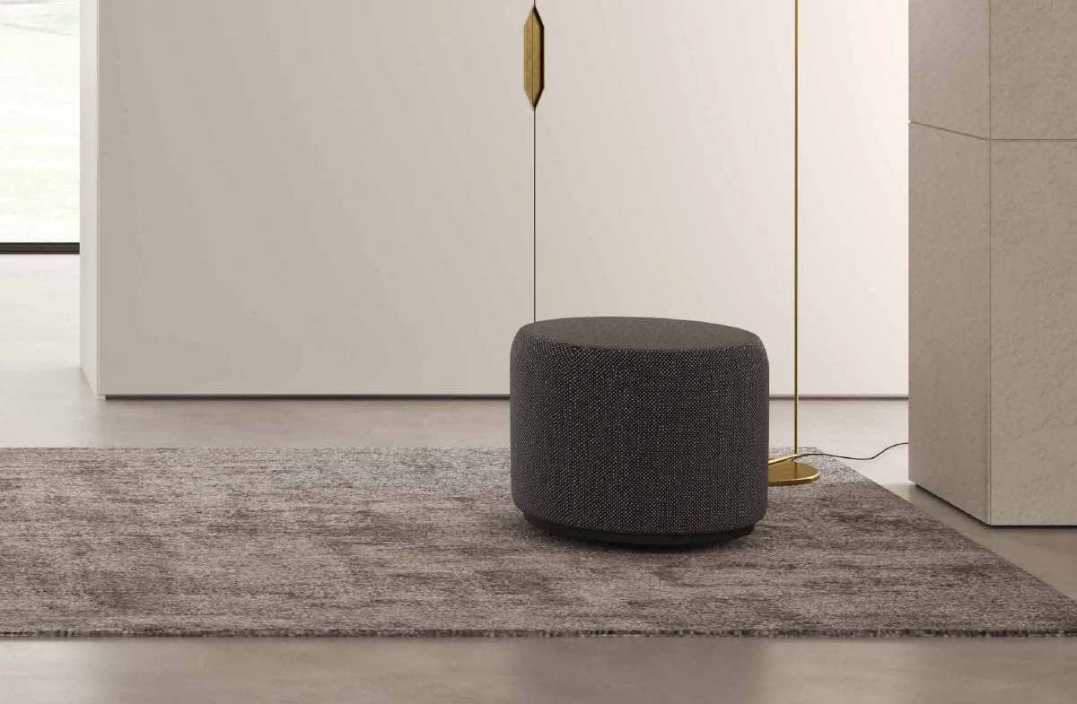 Ottoman 03024