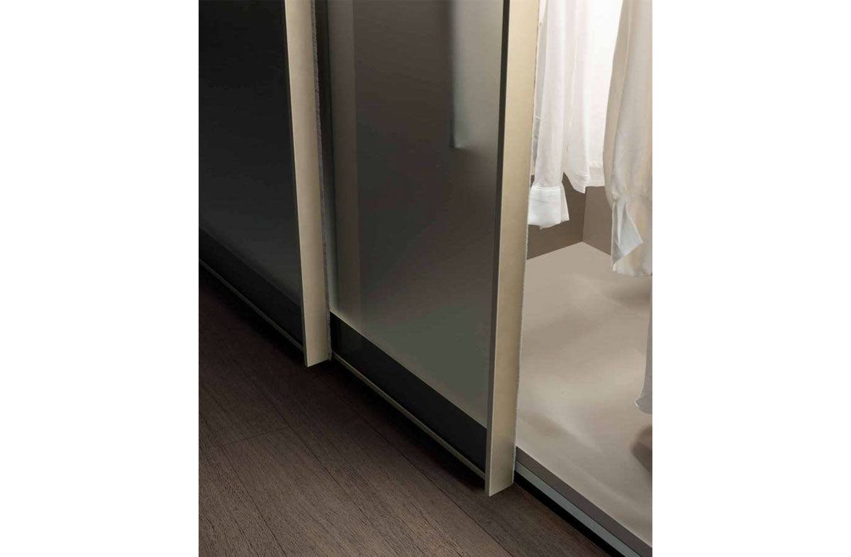 Wardrobe 03033