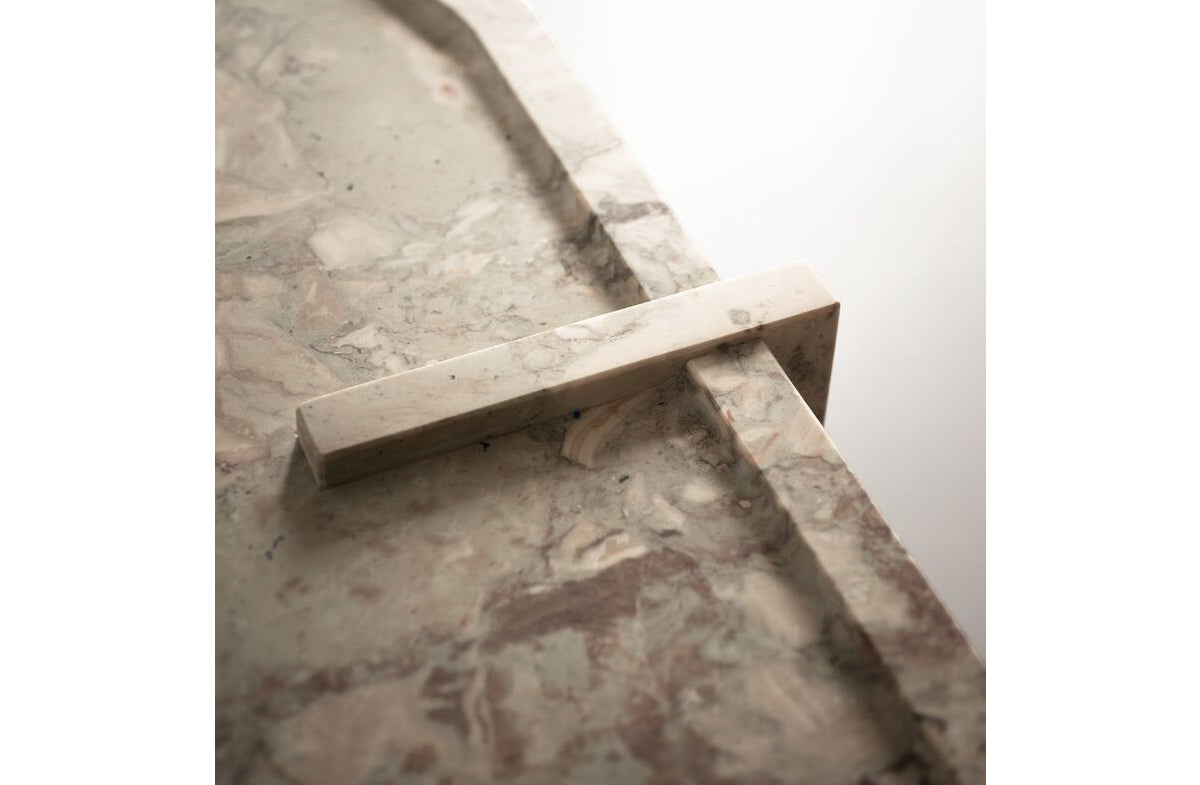 Table Collection 03776