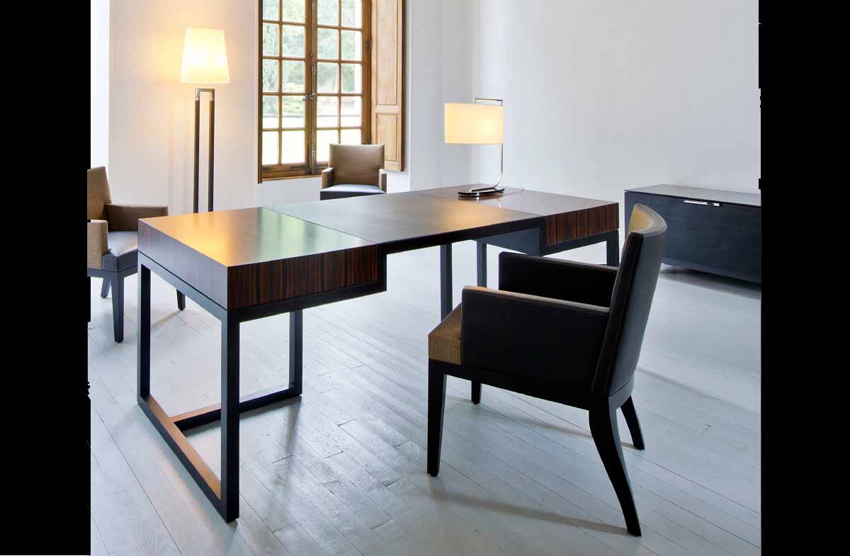 Desk 04041
