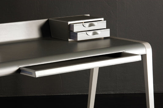 Desk 04339