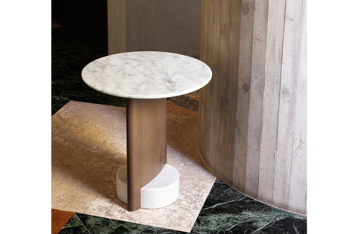 Side Table 04568