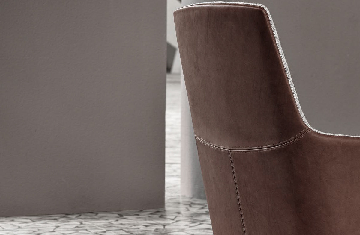Armchair 04584