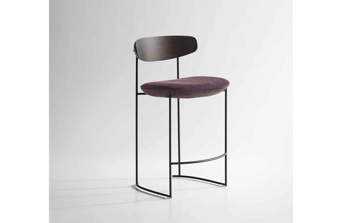 Barstool 04600