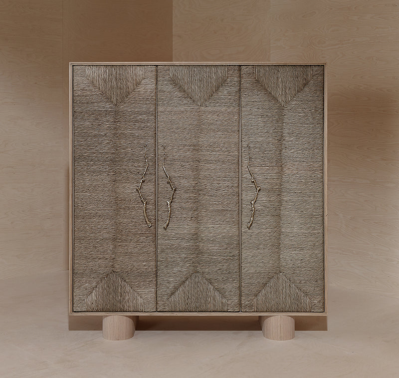 Cabinet 04876