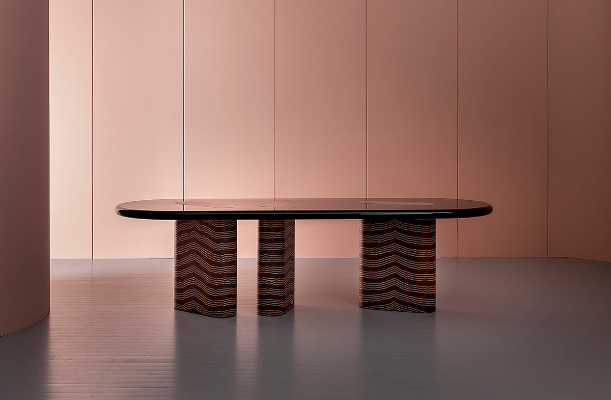 Dining Table 04907