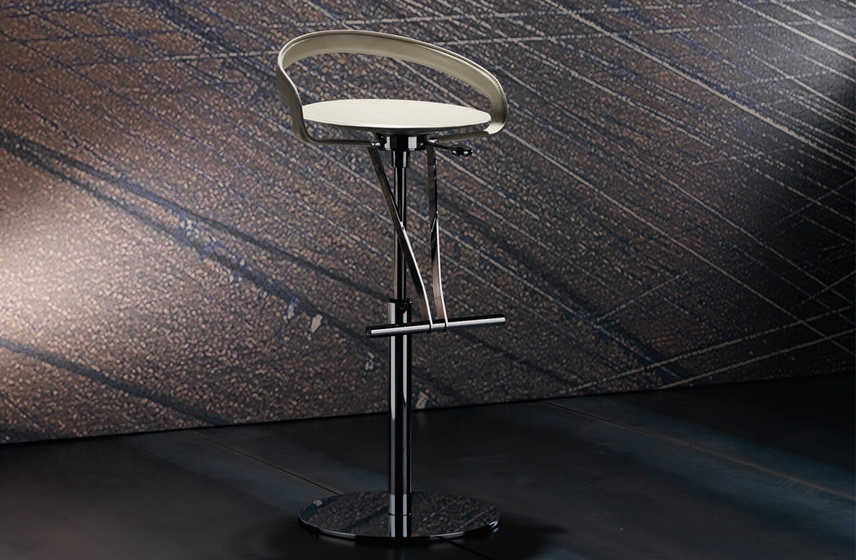 Barstool 05576