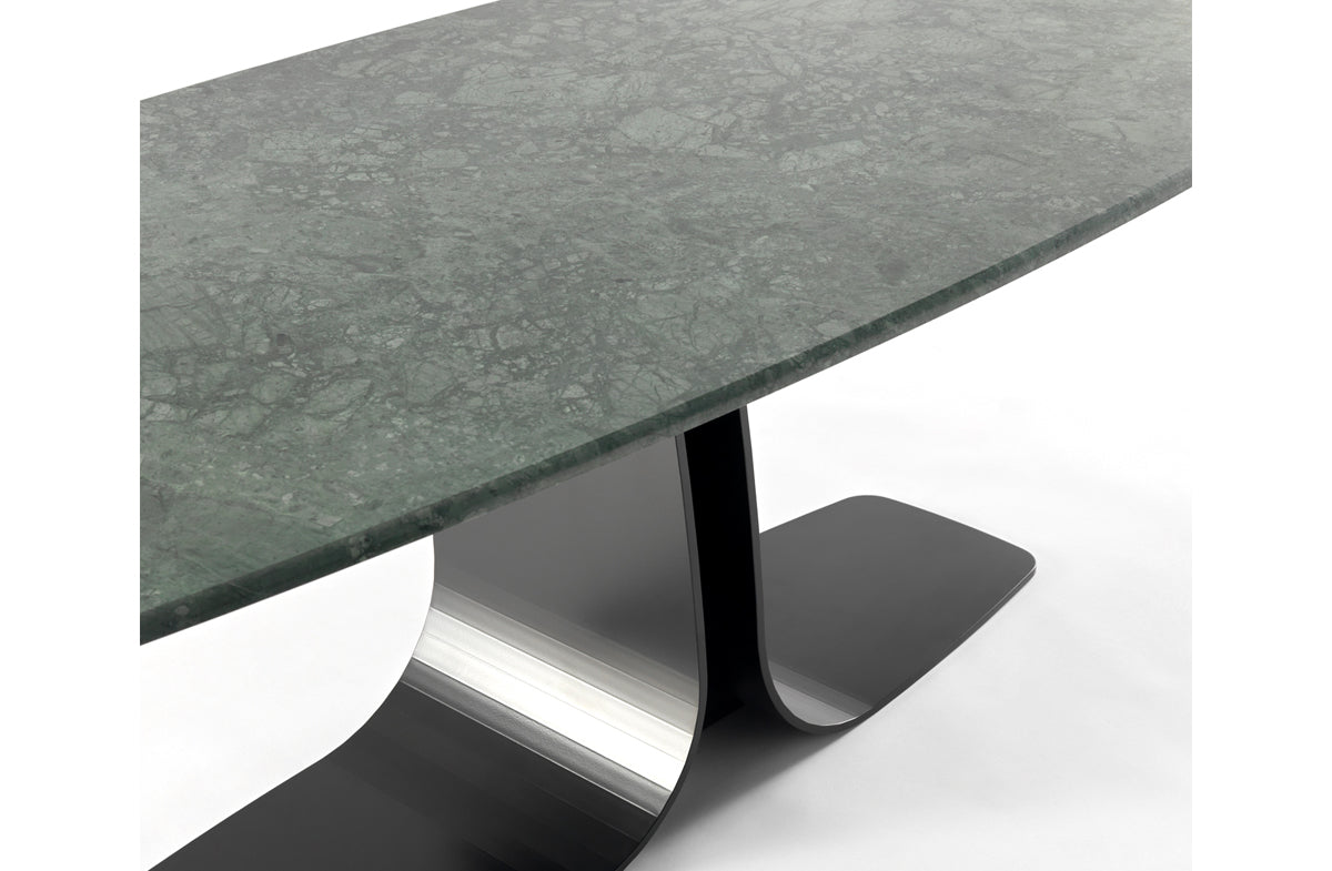 Dining Table 05622