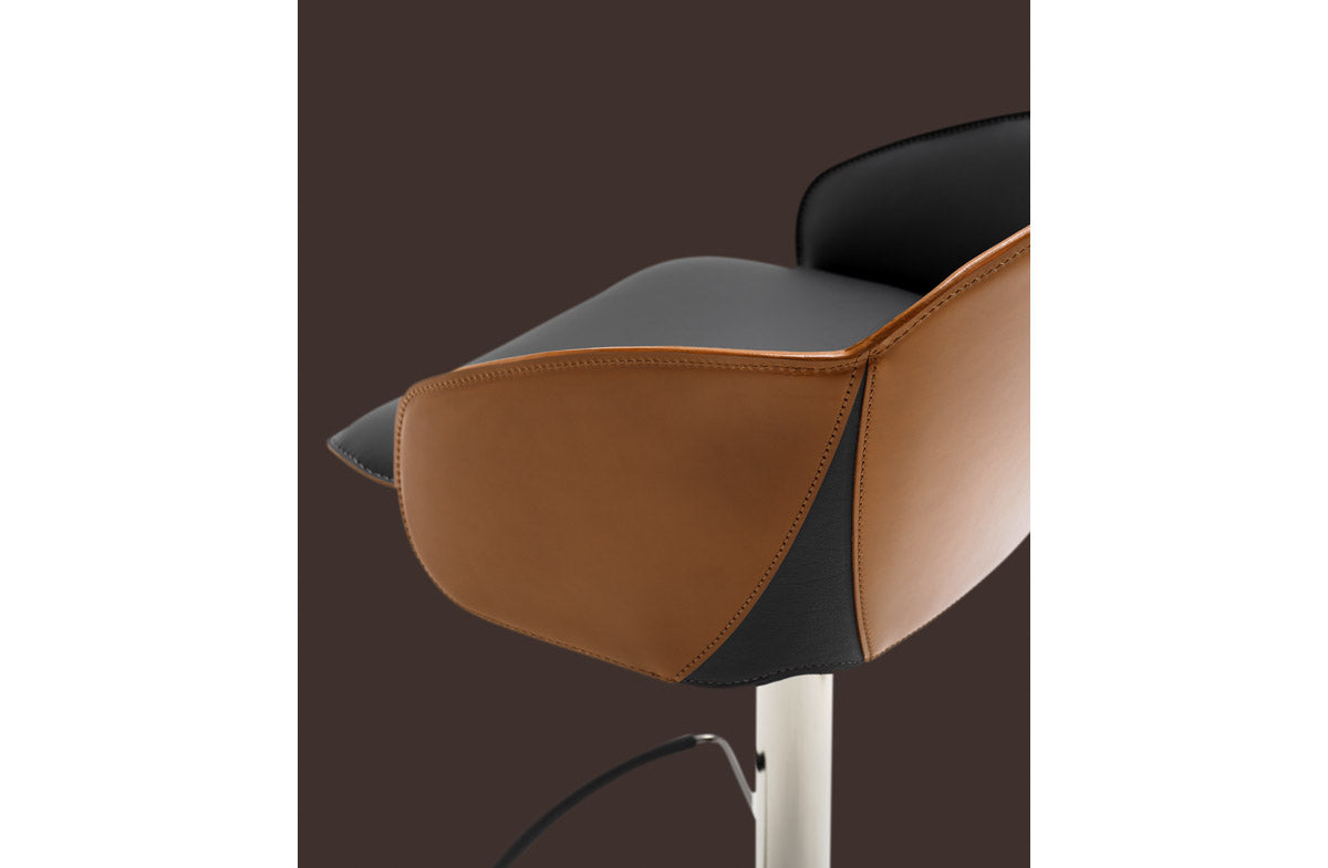 Barstool 05644