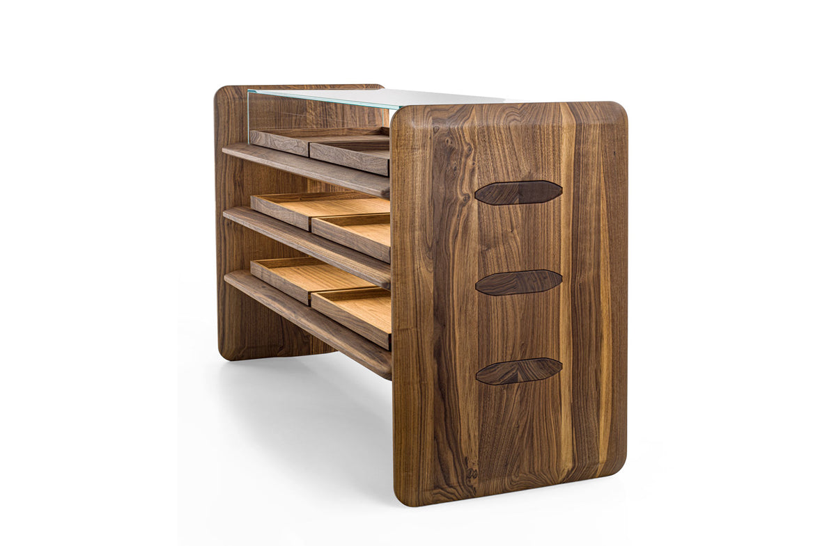 Dresser 06496