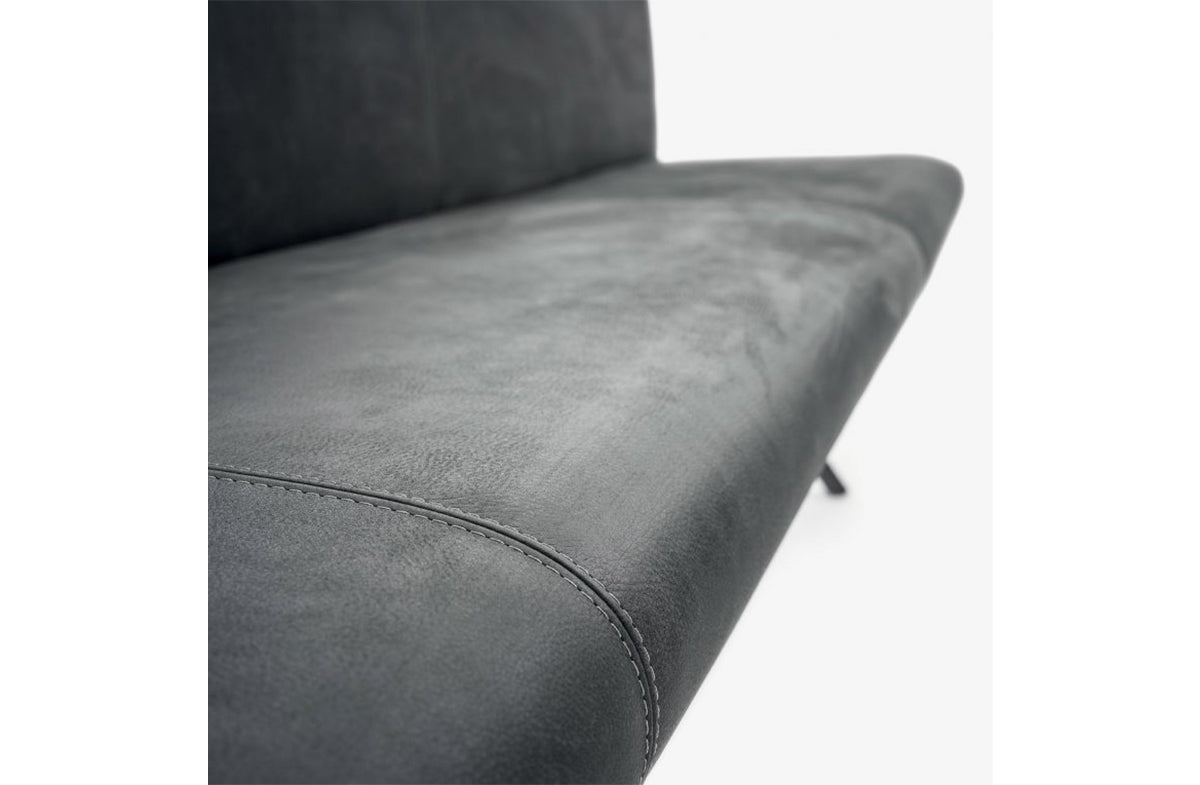 Bench 06596