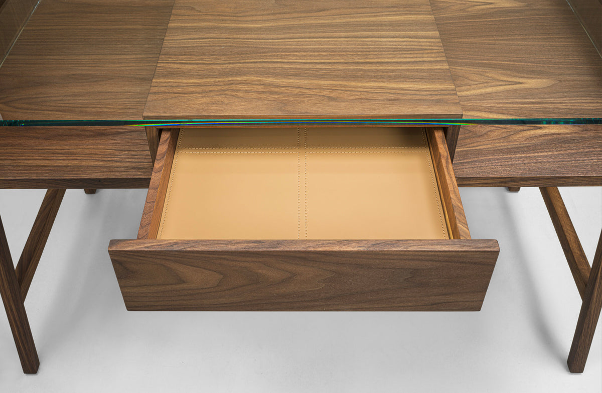 Desk 06651