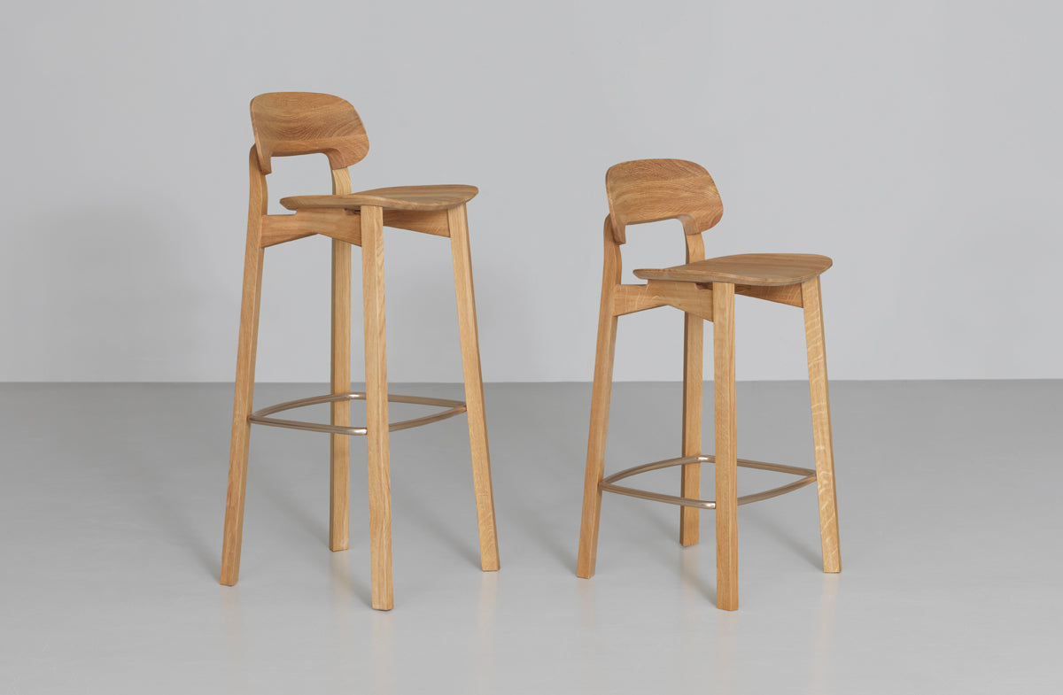Barstool 09292