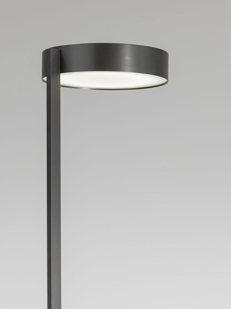 Floor Lamp 09396