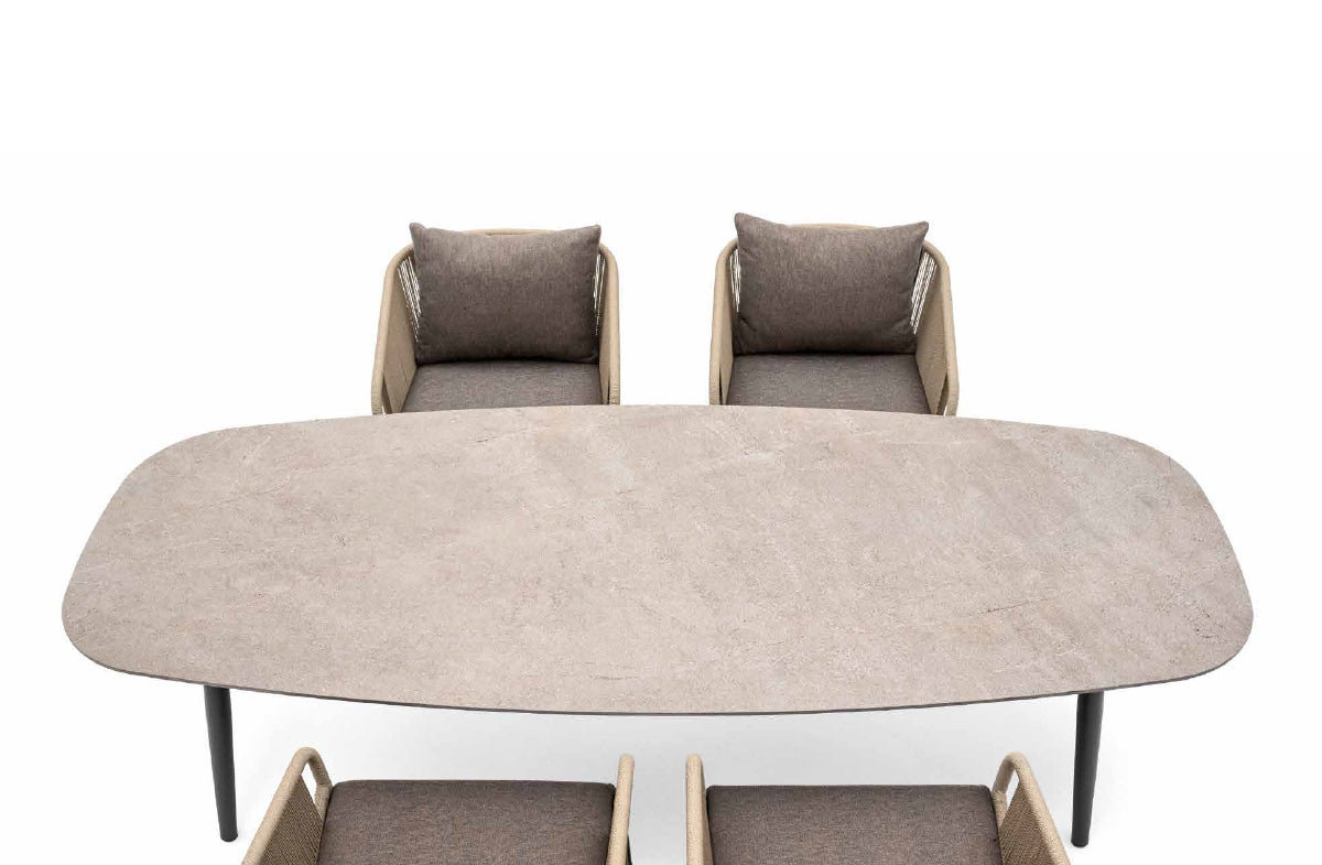 Indoor/Outdoor Dining Table 09556