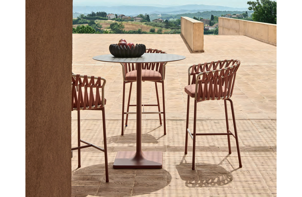 Outdoor Cafe Table 09610