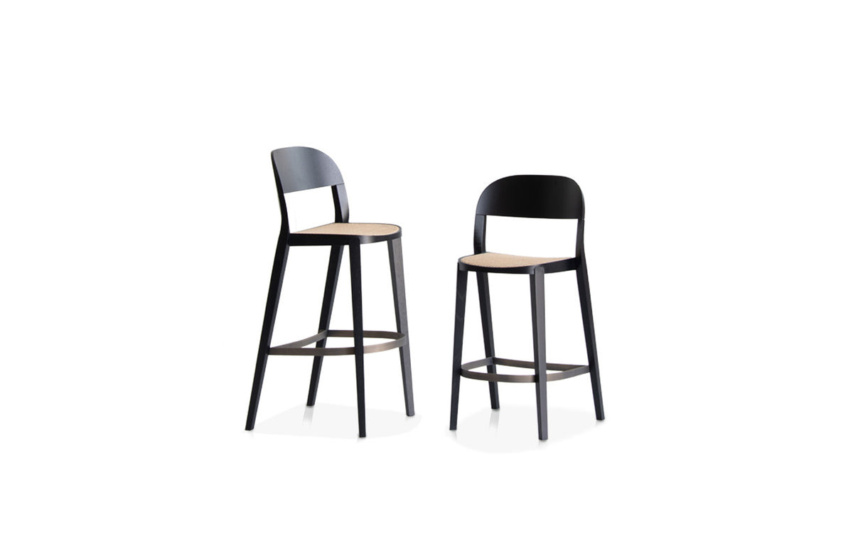 Barstool 10065