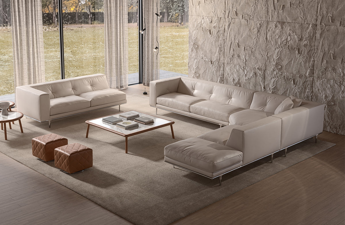 Sectional 11660