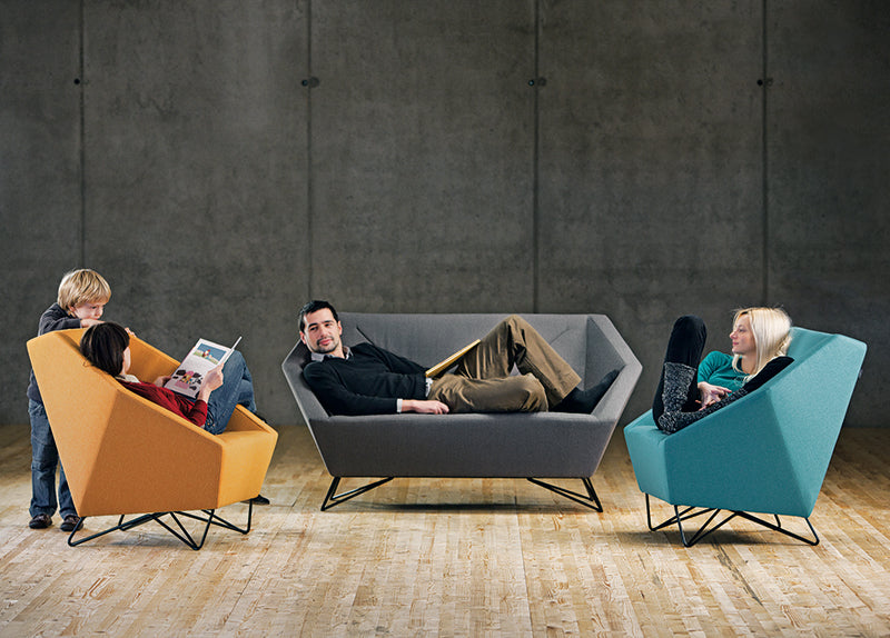 Loveseat 13003