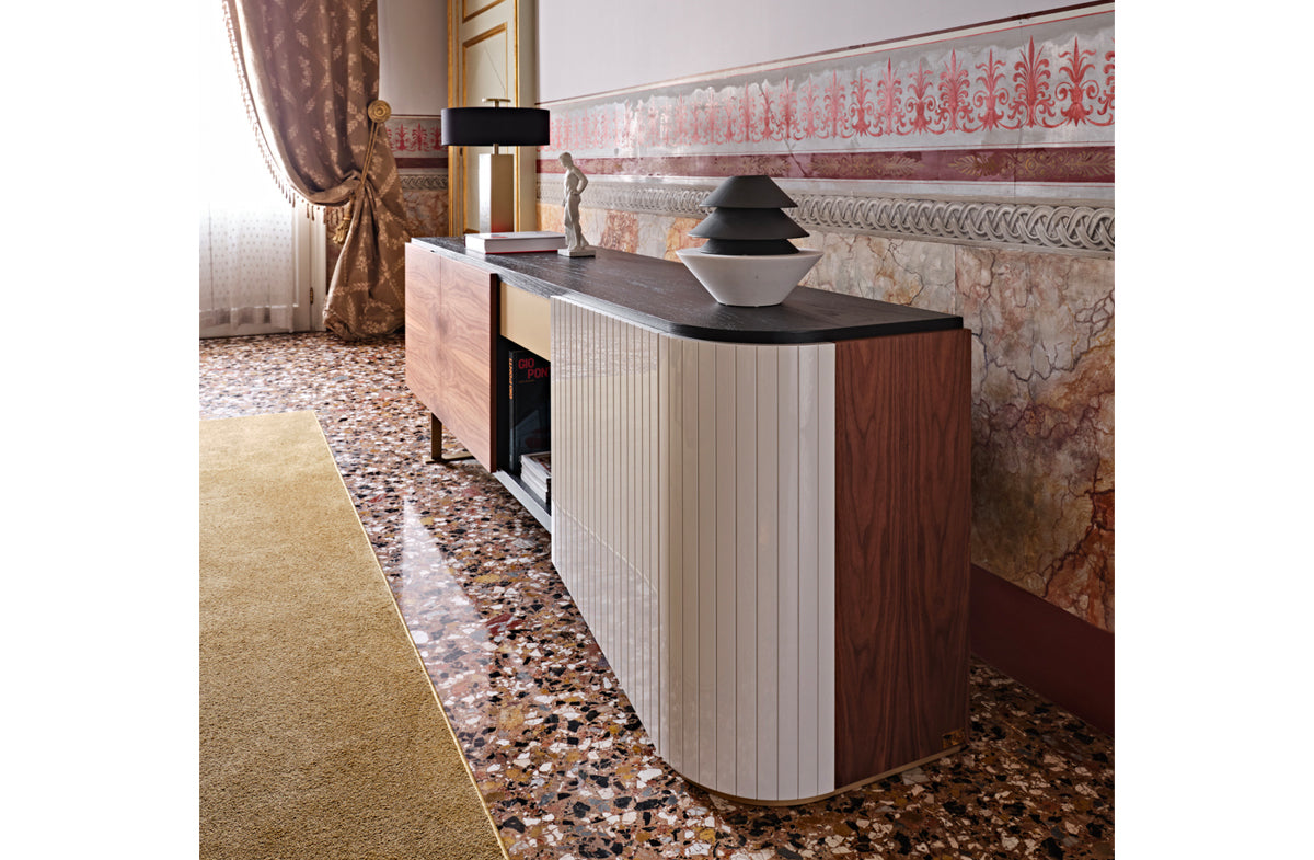 Sideboard 13574