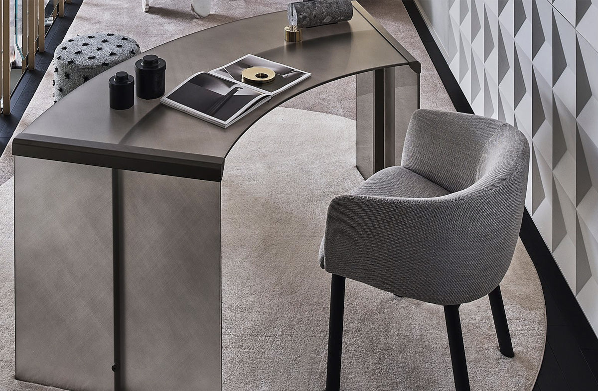 Desk 13821