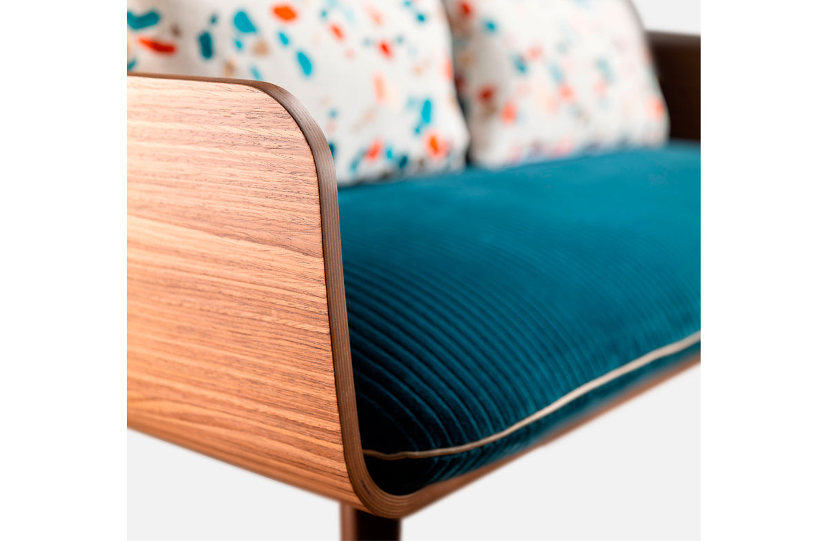 Loveseat 14240