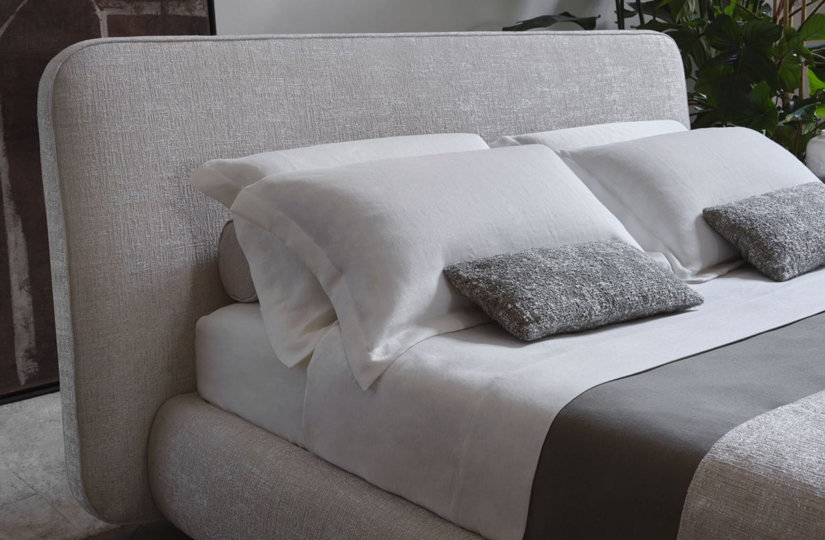 Bed 15450