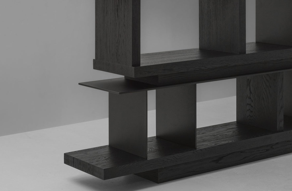 Bookshelf 15744