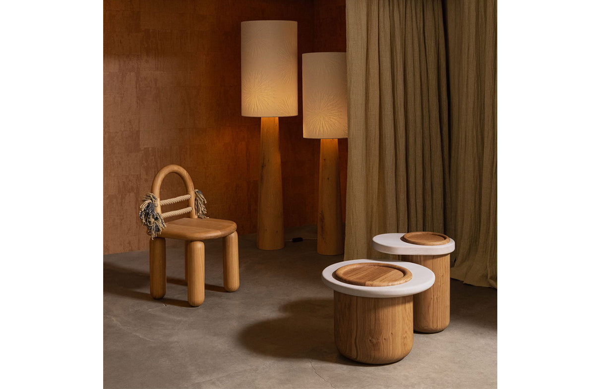 Side Table 15784