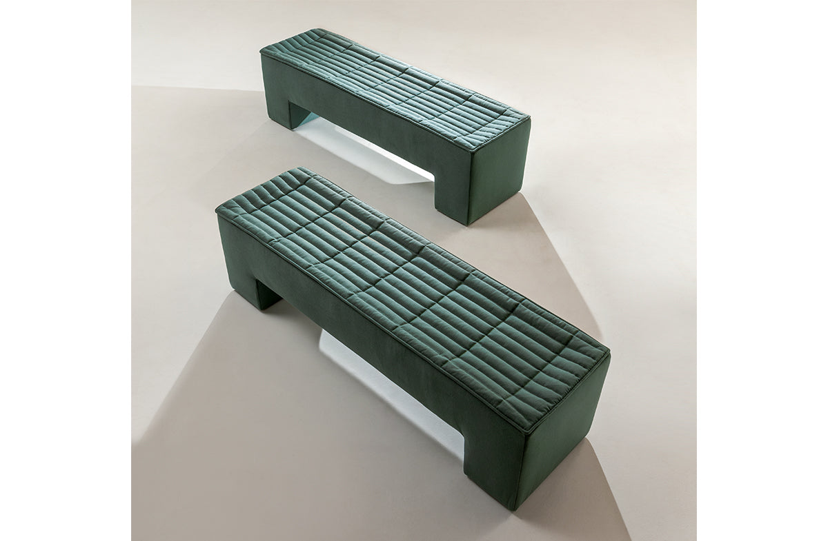 Bench 15834
