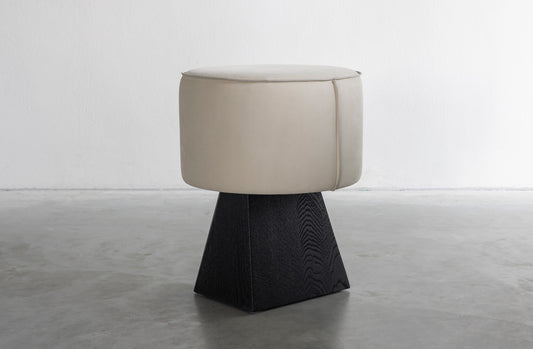 Stool 16217