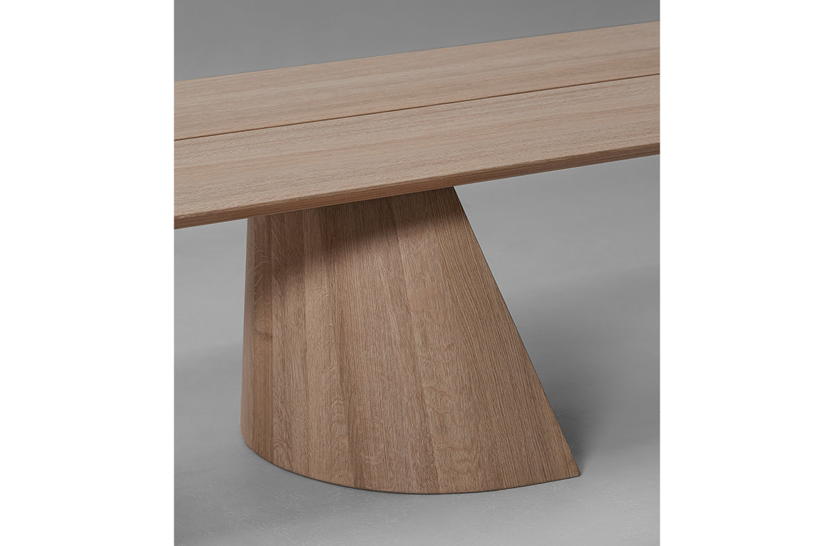 Bench 16219