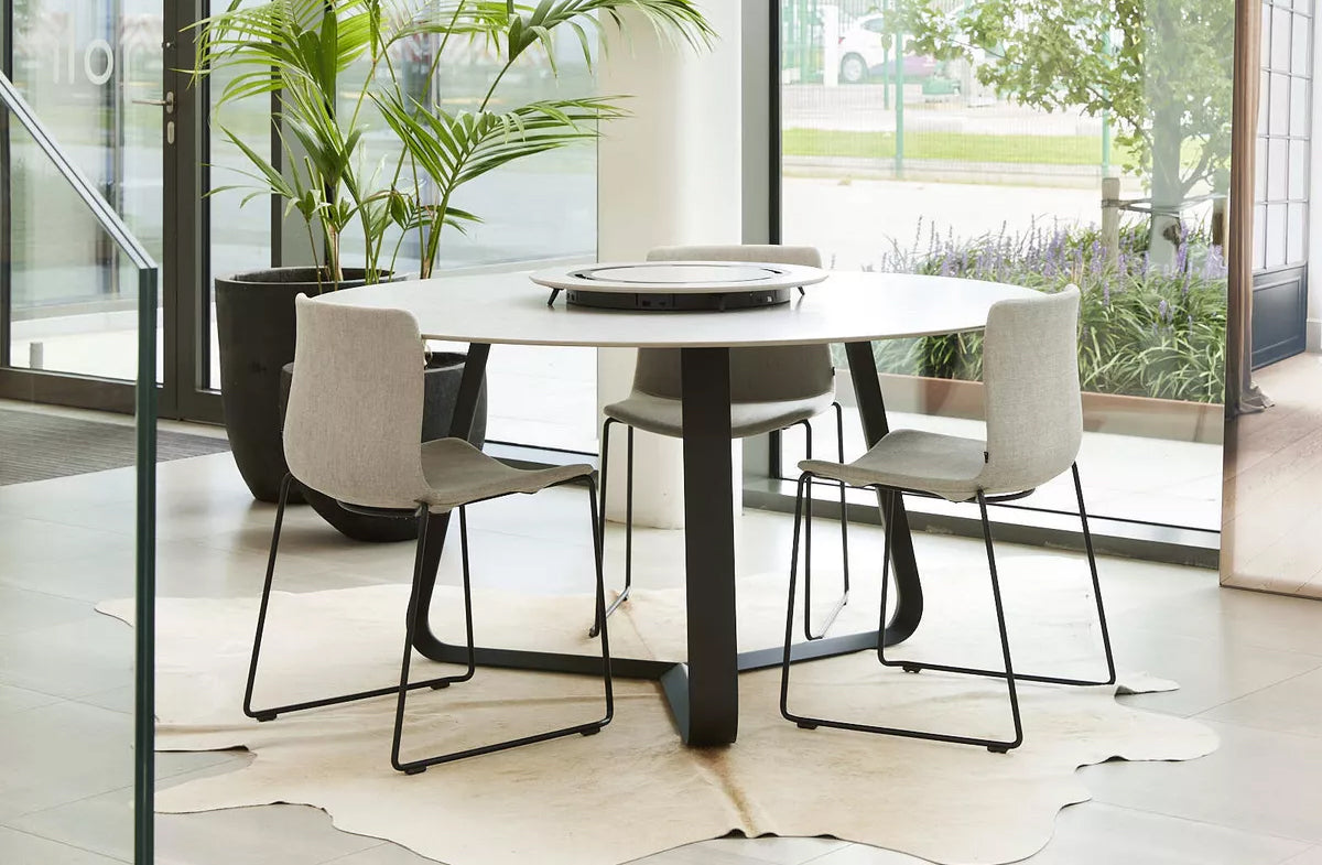 Indoor / Outdoor Dining Table 18319