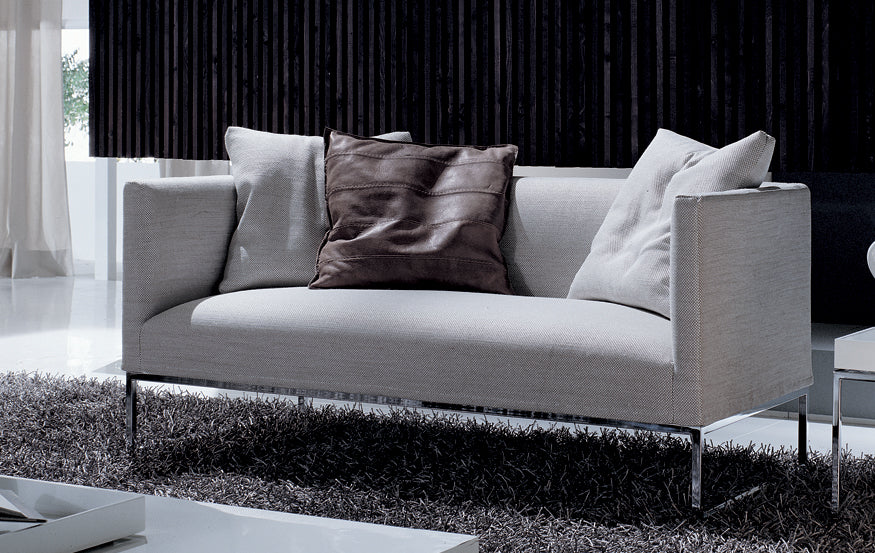 Loveseat 02114
